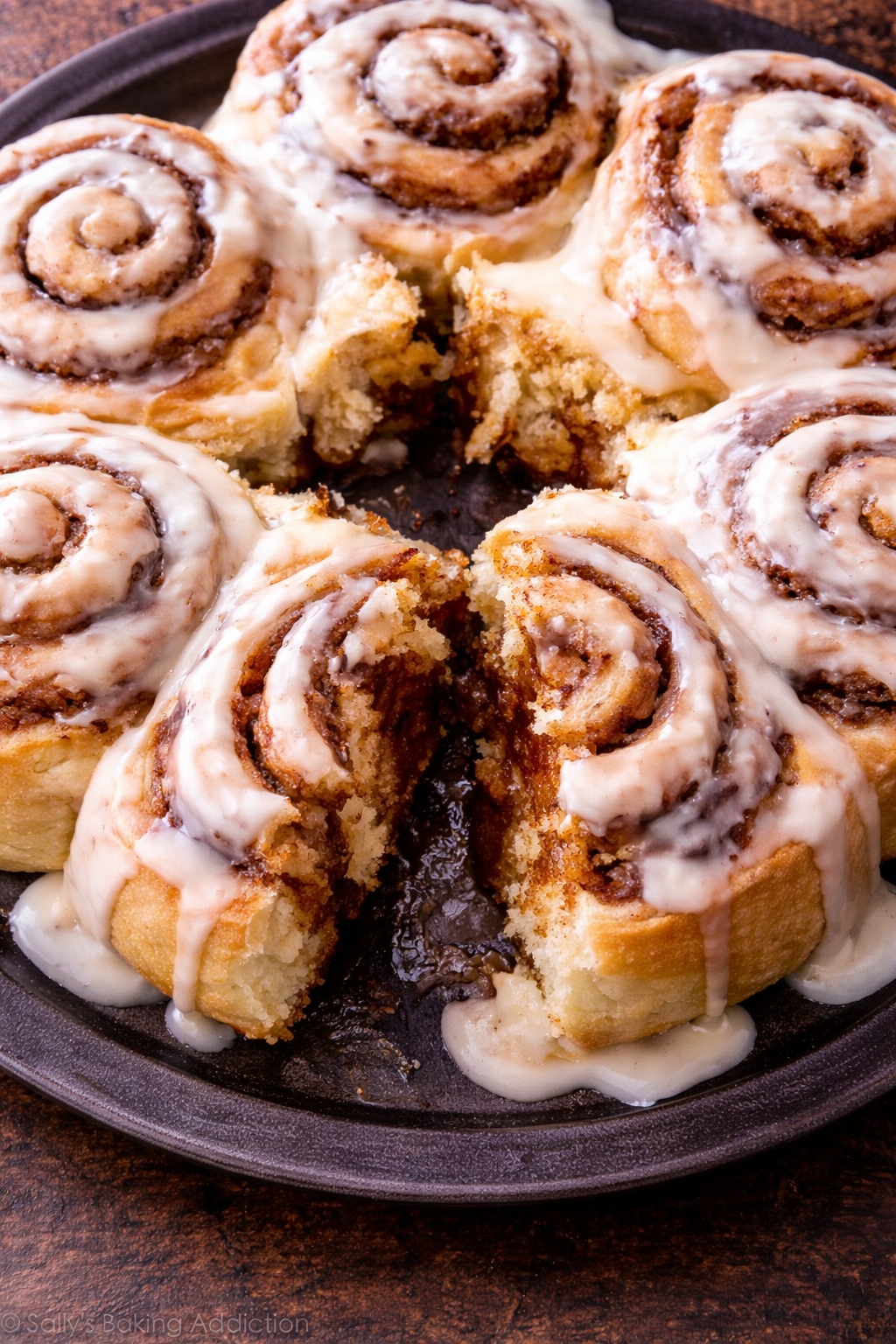 Cinnamon Roll Muffins